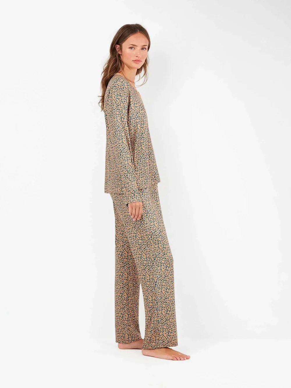 Pigiama Donna Autunno/Inverno Gisela 2/20308S – Stampa Animalier con Dettaglio Pizzo - The King Luxury
