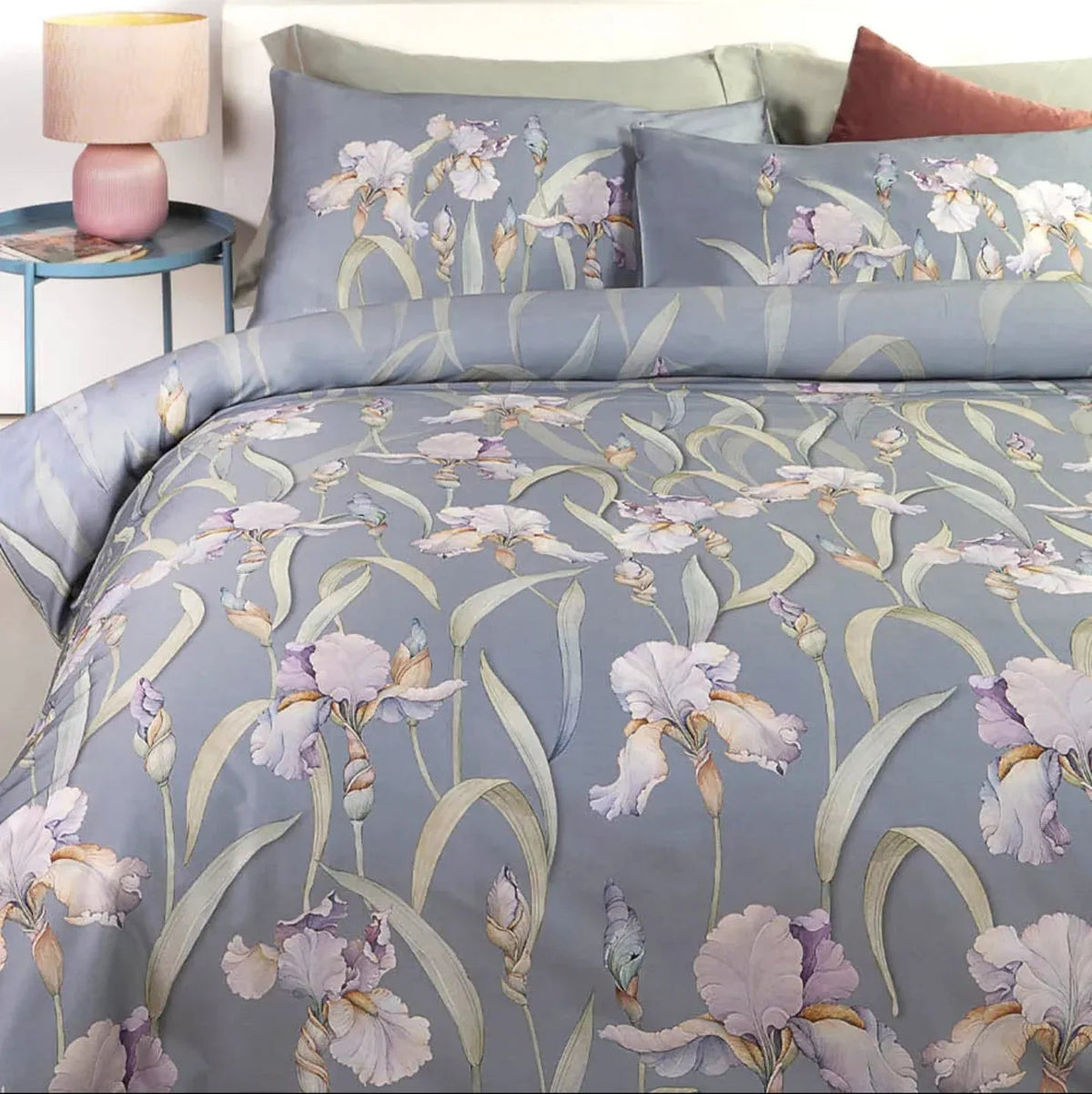 Trapunta Matrimoniale Tessitura Randi Lily – 270×270 cm – Raso di Cotone 300 TC - The King Luxury