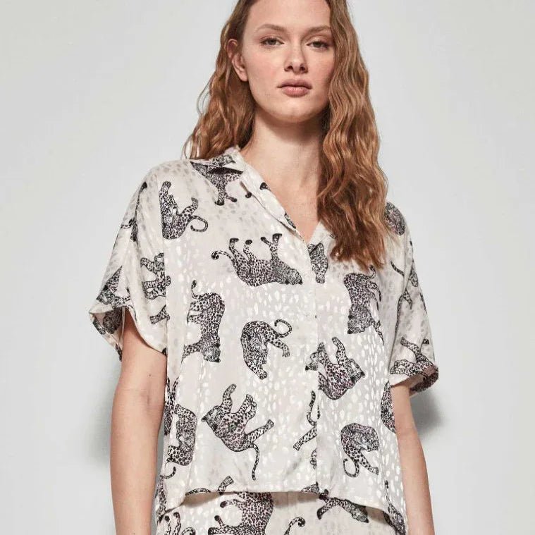 Camicia Gisela Giaguaro – Effetto Raso per Homewear Chic - The King Luxury