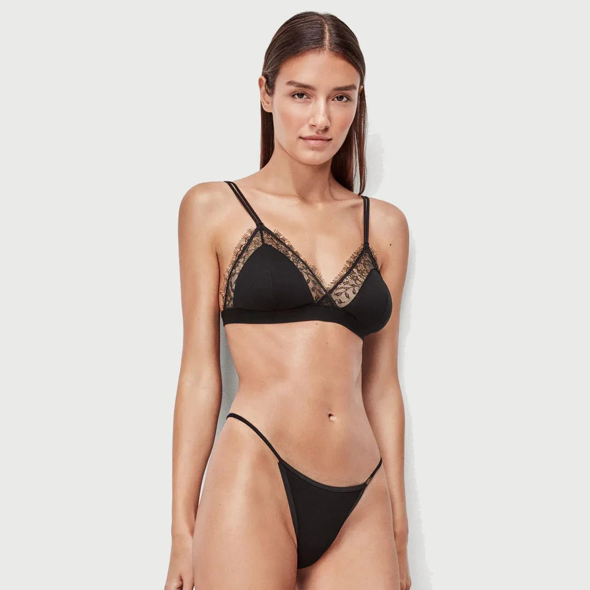 Completo Intimo Gisela Elegante in Pizzo Made in Italy - The King Luxury