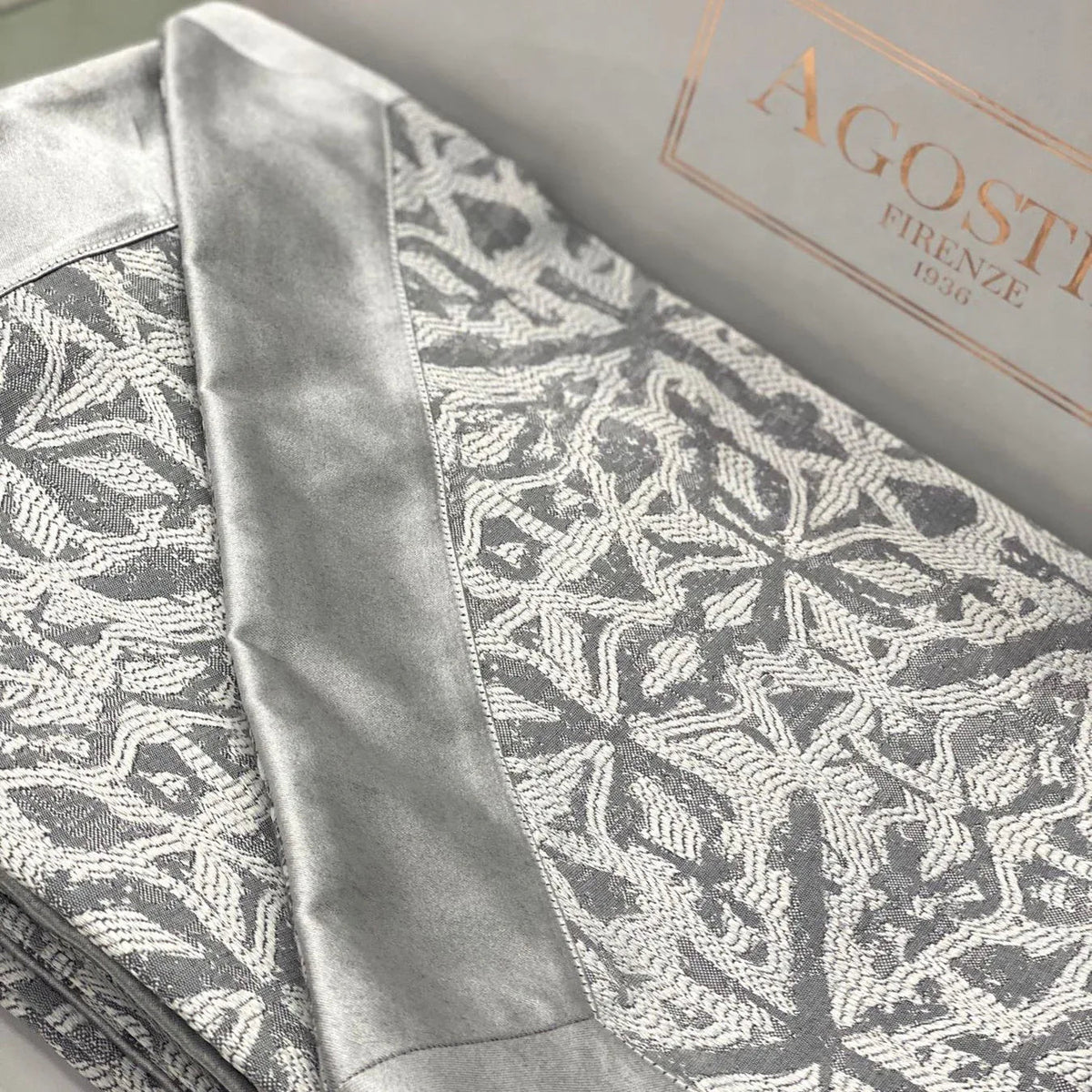 Copriletto Matrimoniale Asia Agostini 270x270 cm Argento - The King Luxury