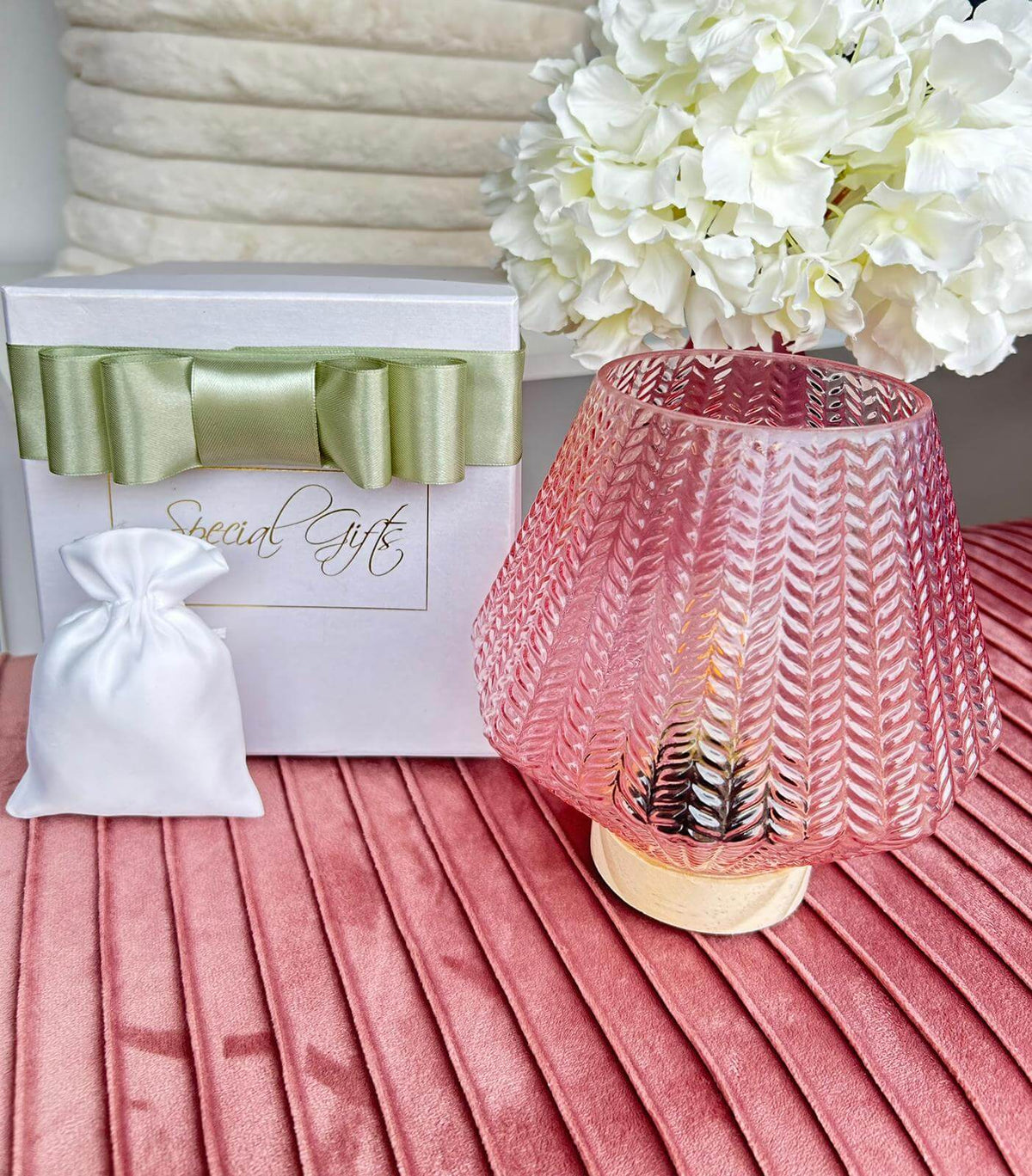 Lampada Rosa Vetro Special Gifts – Bomboniera 12,5x18 cm con Scatola - The King Luxury