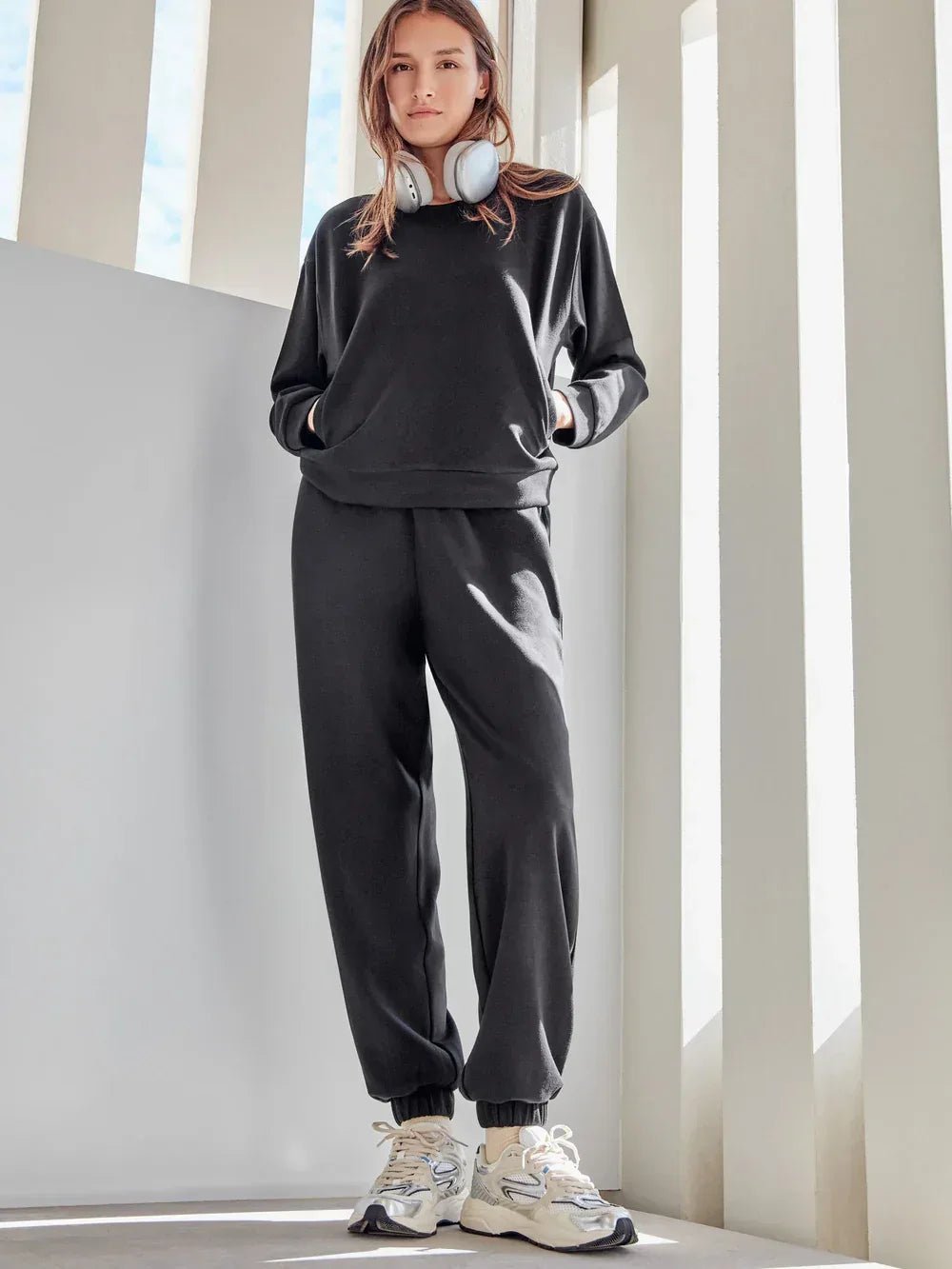 Pigiama Tuta Donna Autunno/Inverno Gisela 2/70004TB – Felpa Crop e Pantalone Soft Touch Nero - The King Luxury